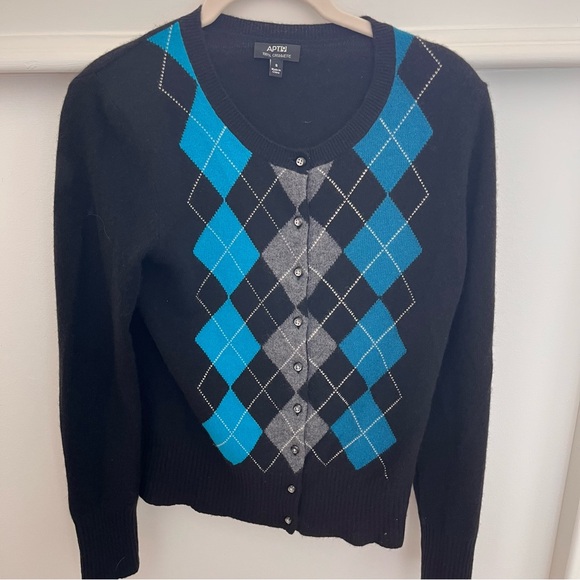 Cashmere Argyle Bundle of Two Cardigan Sweaters APT 9 Size Small - Picture 8 of 10